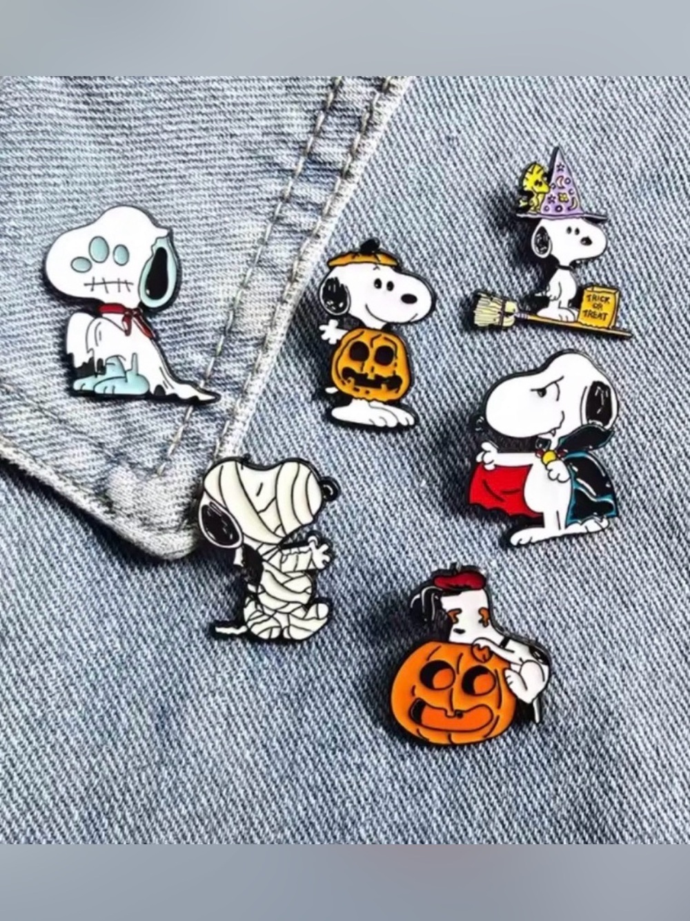NWT Peanuts Snoopy Halloween Enamel Pin Set Lot of 6 Witch Vampire Mummy Ghost